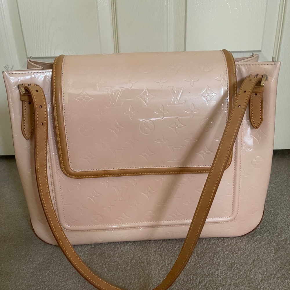 Louis Vuitton Petronia Street Tote in Marshmallow Vernis Leather